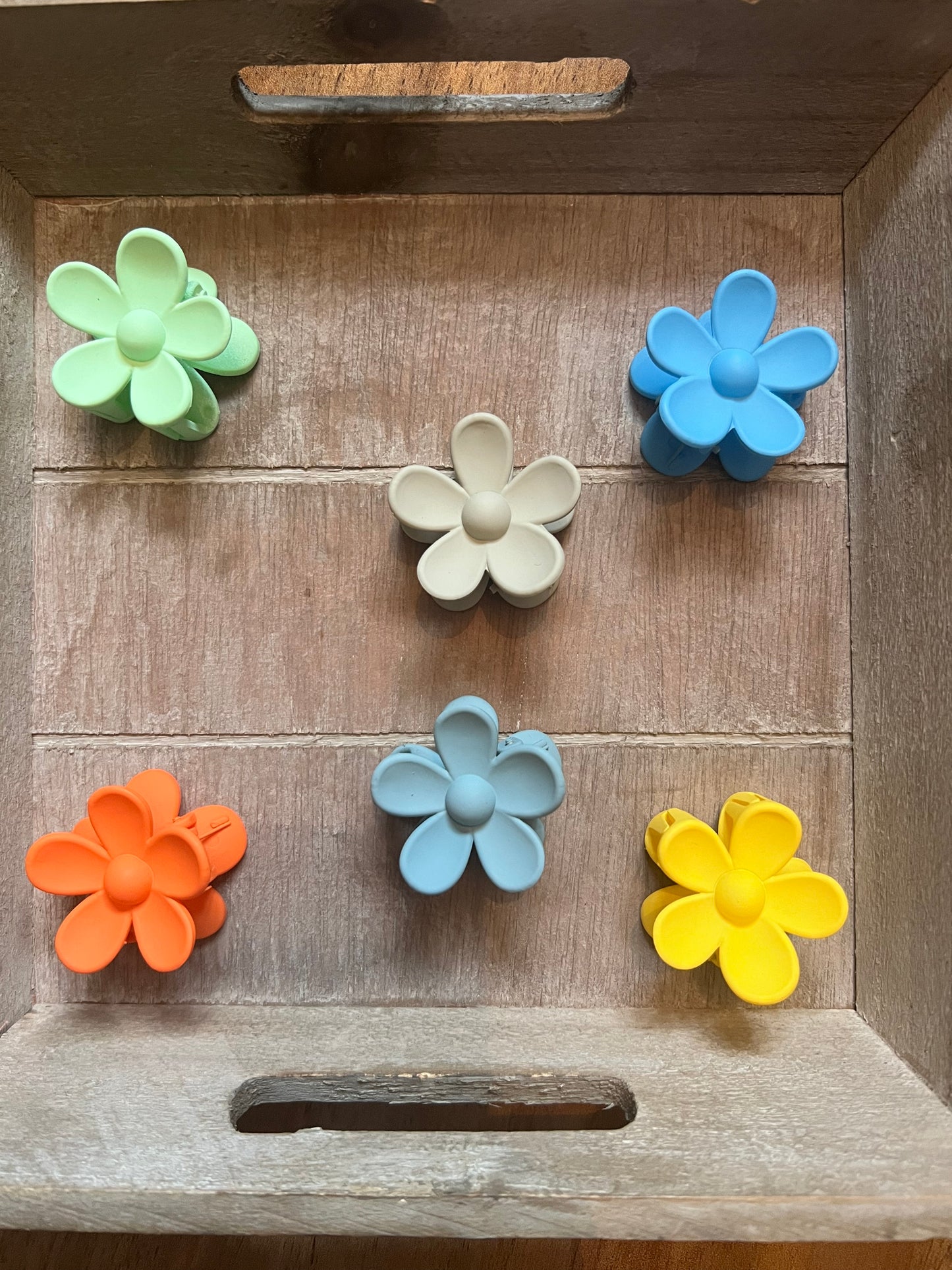 Mini Flower Claw Clips