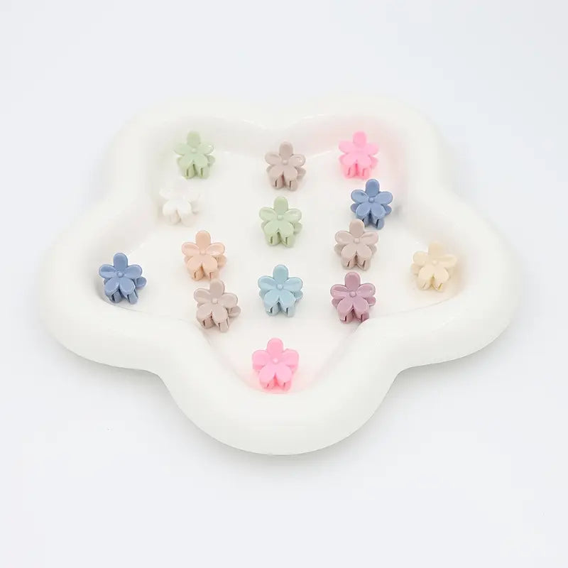 Tiny Flower Clip